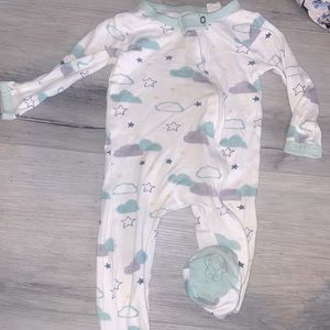 Finn+Emma Disney Baby Dumbo Zipper Footed Pajama sz 6-9months